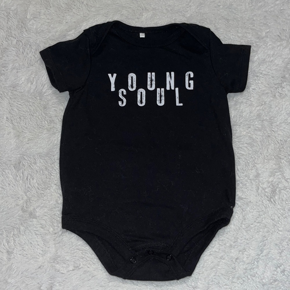 mini hero’s young soul black bodysuit